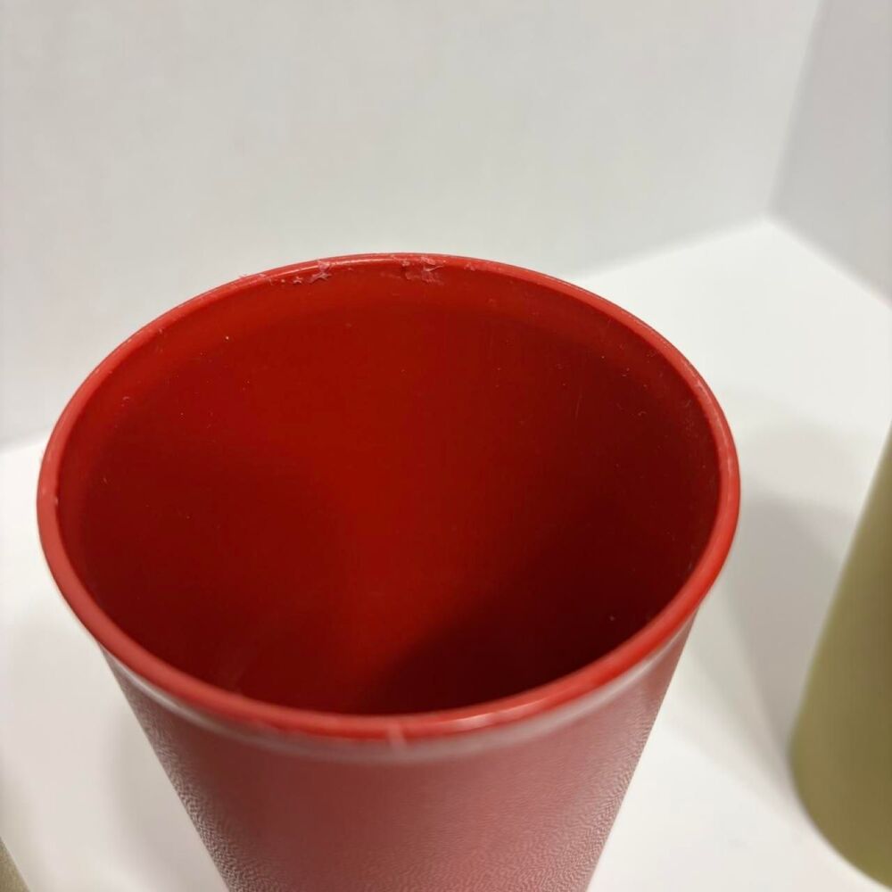 Tupperware multi Dinnerware - Picture 8 of 8
